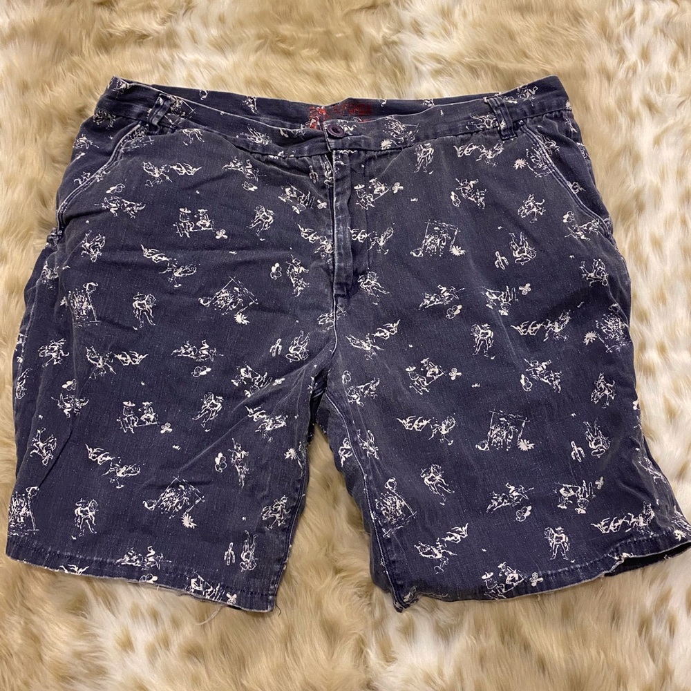 Size 36W mens shorts